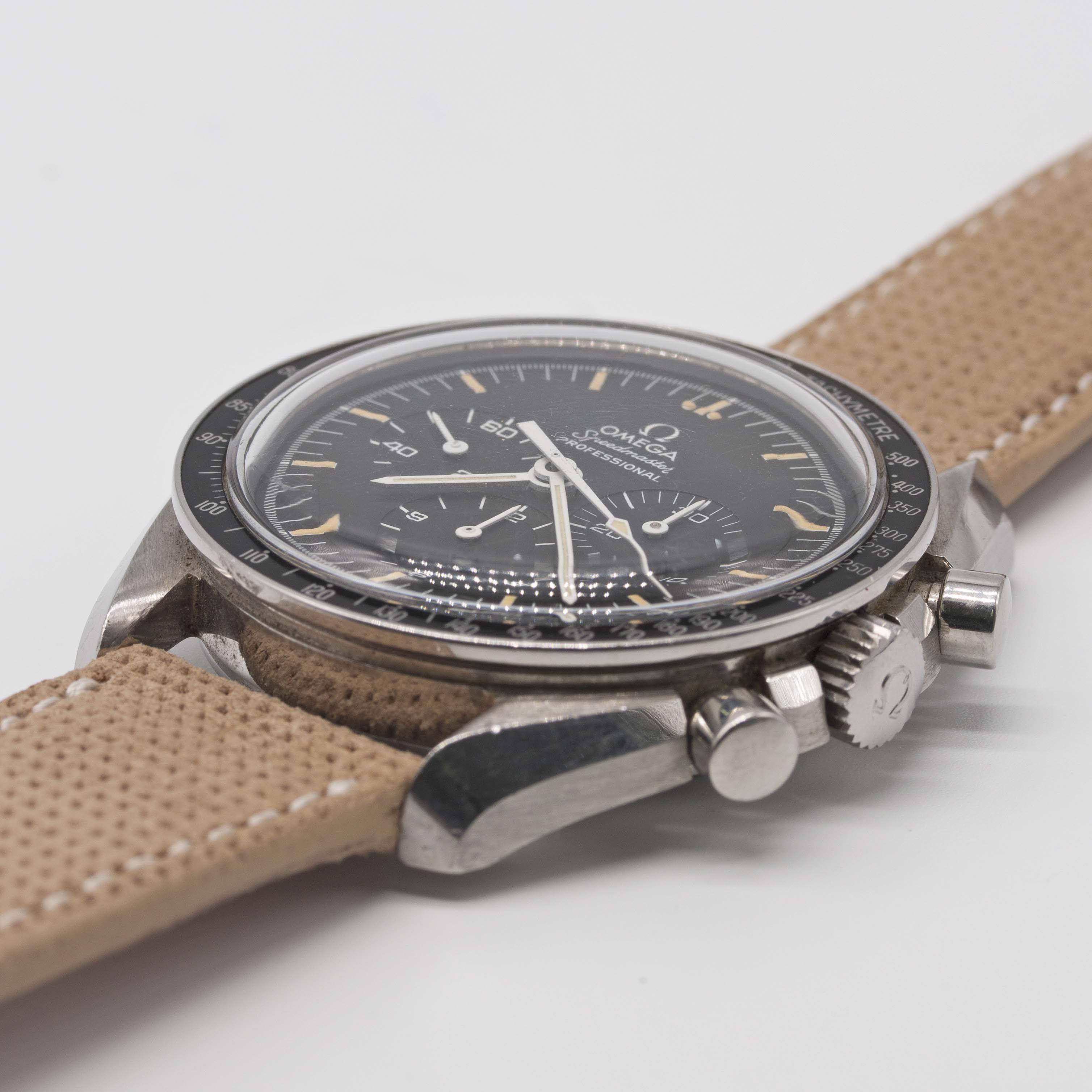 A VERY RARE GENTLEMAN'S STAINLESS STEEL OMEGA SPEEDMASTER PROFESSIONAL CHRONOGRAPH WRIST WATCH DATED - Image 4 of 11
