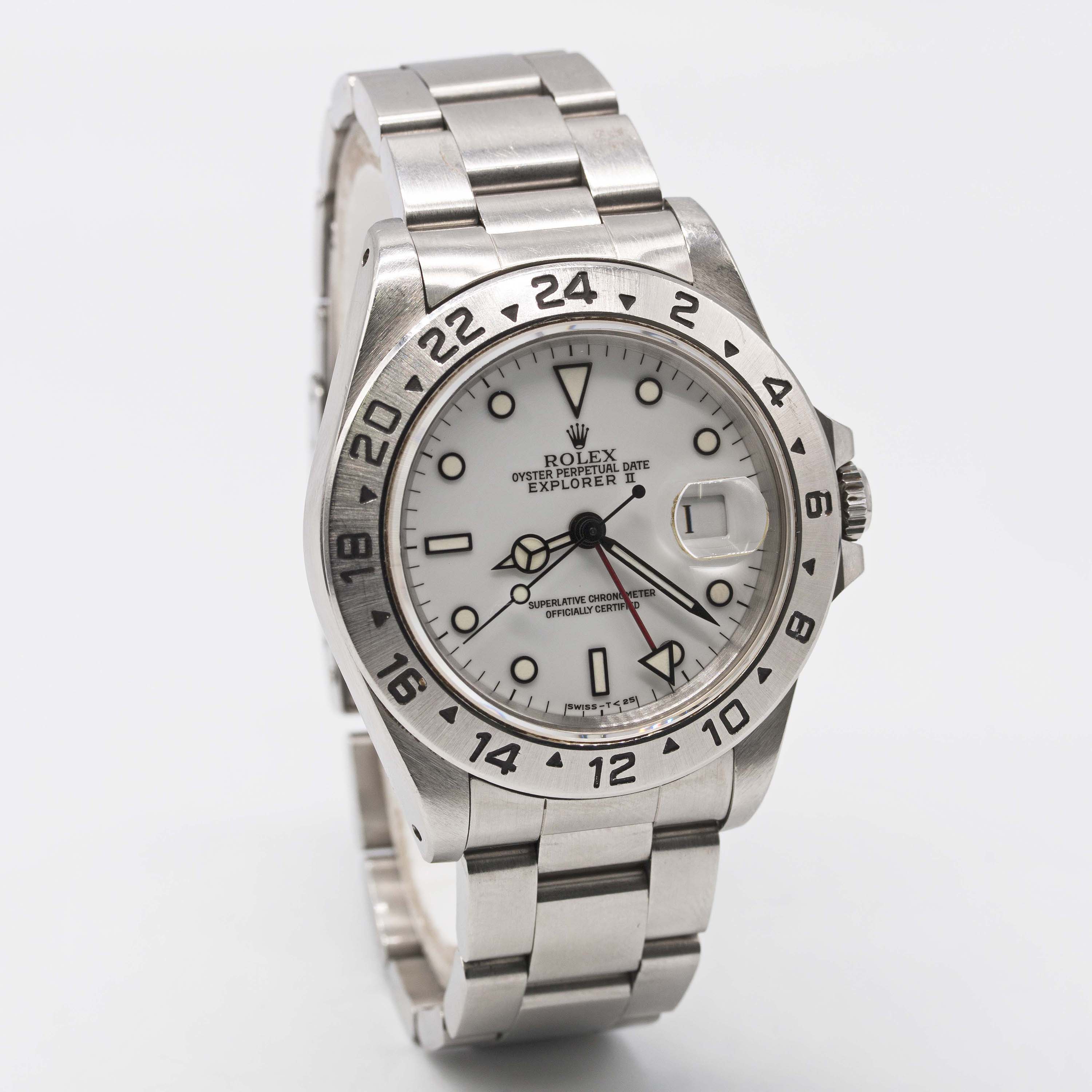 A GENTLEMAN'S STAINLESS STEEL ROLEX OYSTER PERPETUAL DATE EXPLORER II BRACELET WATCH DATED 1993, - Image 5 of 12