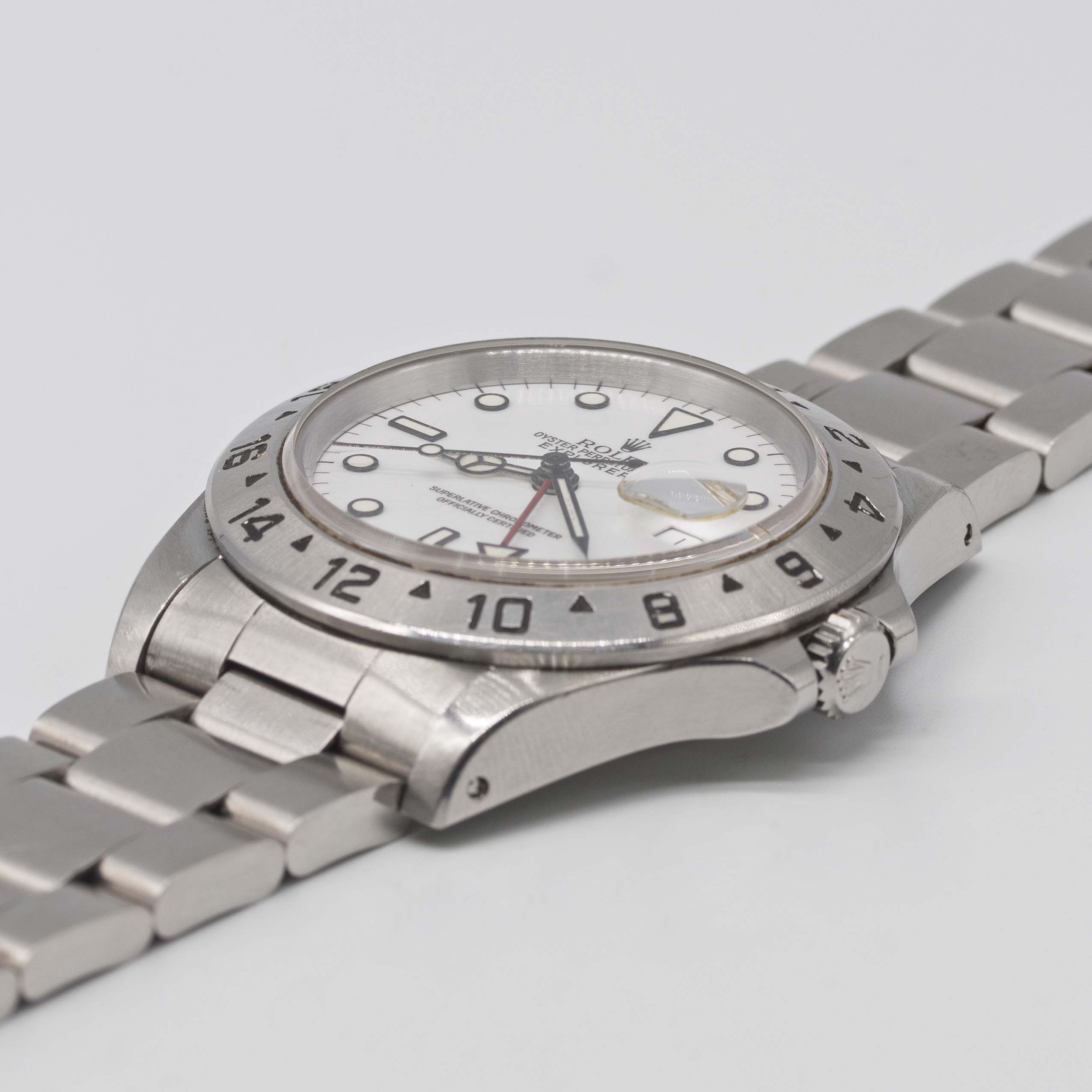 A GENTLEMAN'S STAINLESS STEEL ROLEX OYSTER PERPETUAL DATE EXPLORER II BRACELET WATCH DATED 1993, - Image 3 of 12