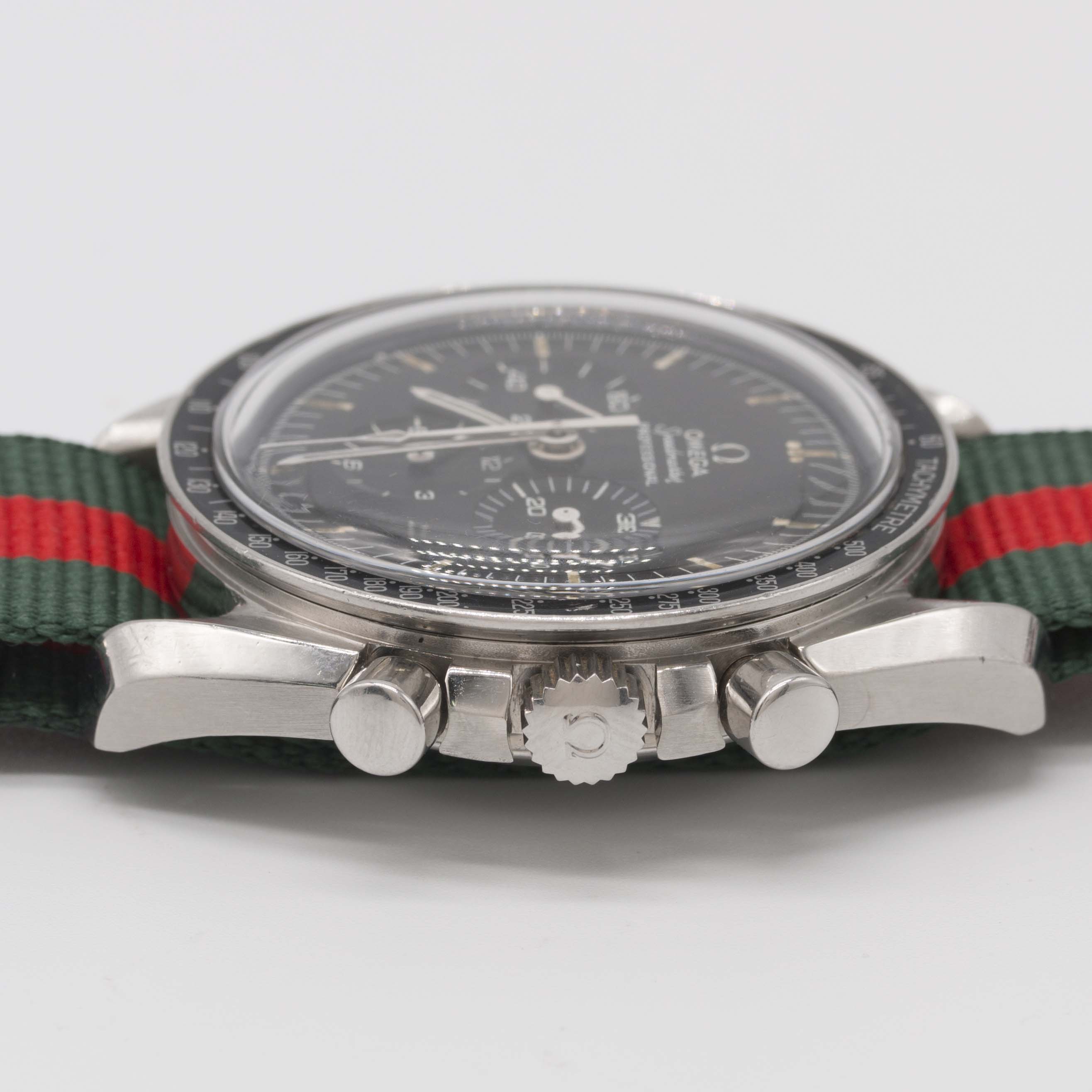 A RARE GENTLEMAN'S STAINLESS STEEL OMEGA SPEEDMASTER PROFESSIONAL CHRONOGRAPH WRIST WATCH DATED - Image 12 of 13