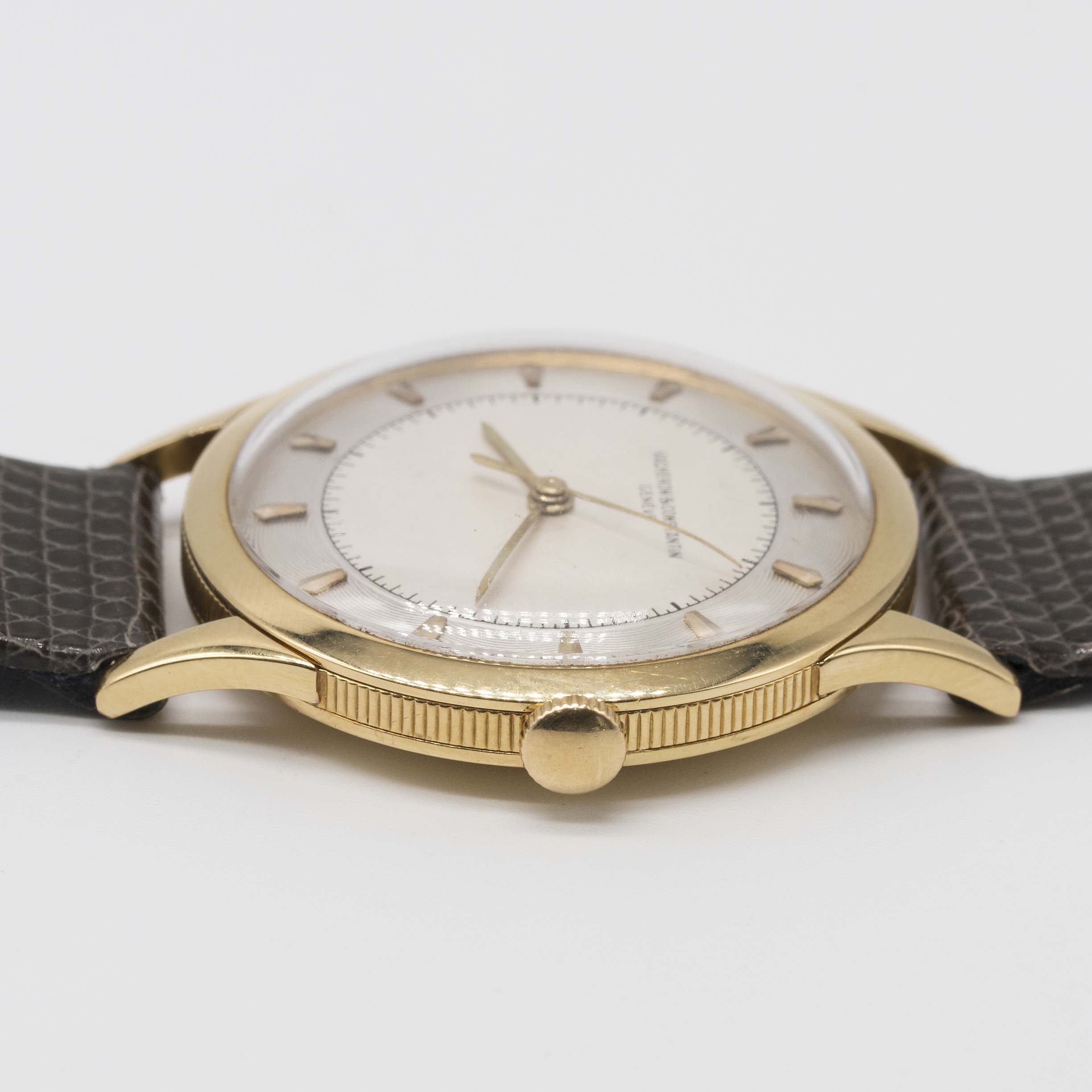 A FINE GENTLEMAN'S 18K SOLID GOLD VACHERON & CONSTANTIN WRIST WATCH CIRCA 1950s, REF. 4894 WITH " - Image 10 of 11