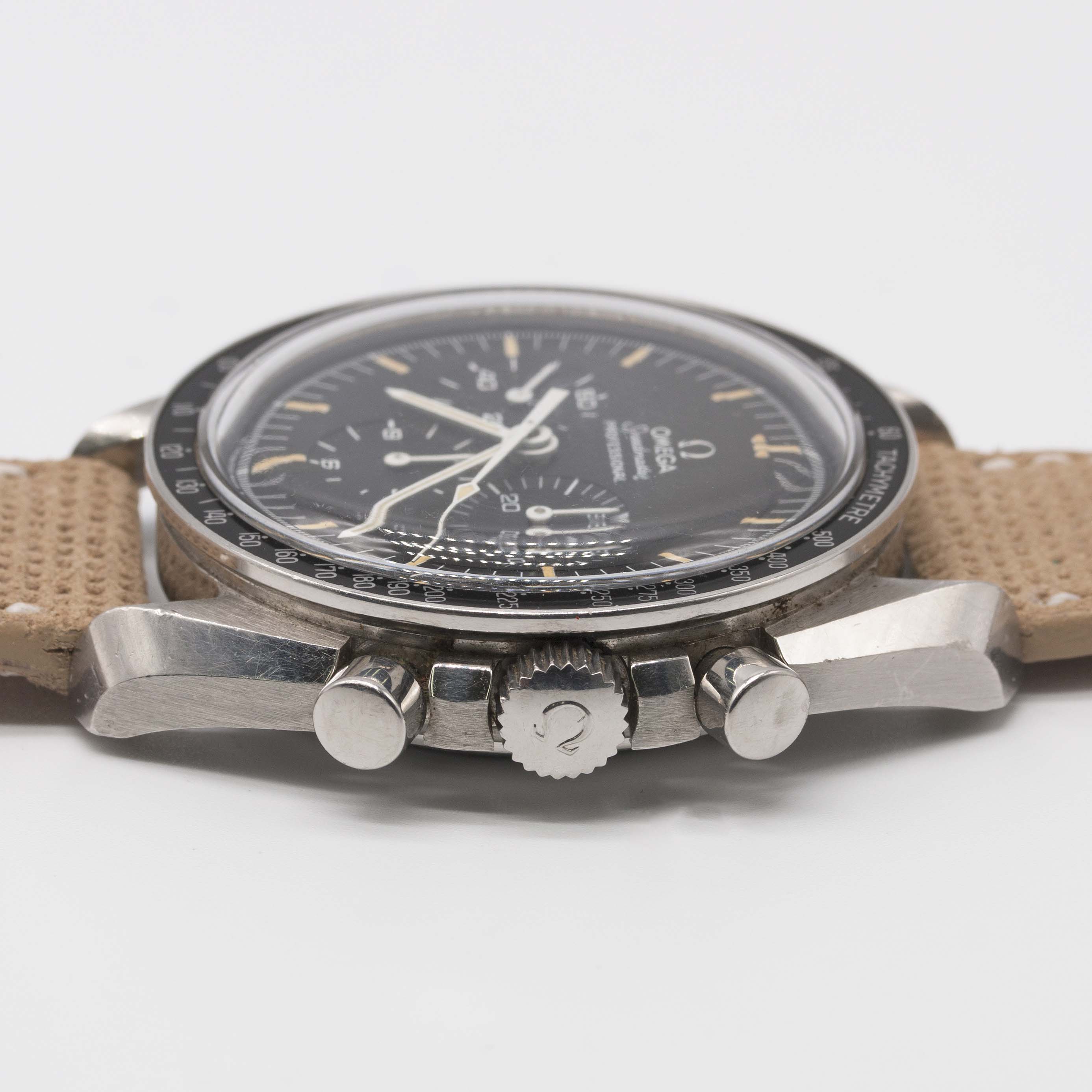 A VERY RARE GENTLEMAN'S STAINLESS STEEL OMEGA SPEEDMASTER PROFESSIONAL CHRONOGRAPH WRIST WATCH DATED - Image 10 of 11