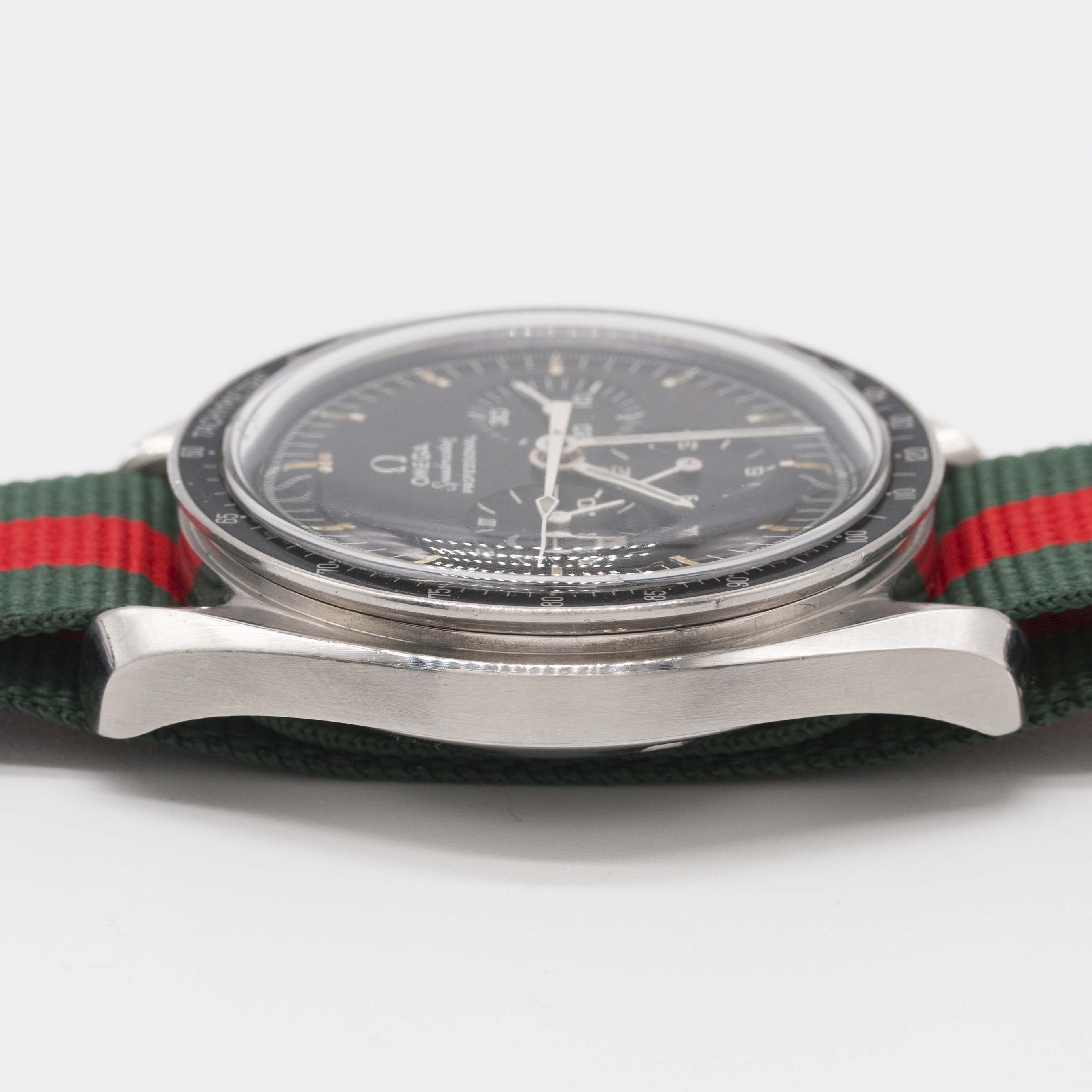 A RARE GENTLEMAN'S STAINLESS STEEL OMEGA SPEEDMASTER PROFESSIONAL CHRONOGRAPH WRIST WATCH DATED - Image 13 of 13