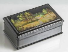 Russische Lackdose, rechteckige Dose mit scharniertem Deckel, dieser mit fein gemalter