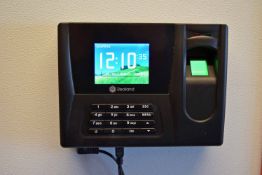 A REALAND Finger Print Recognition Access Control Panel with AC Adaptor and USB Interface Lead