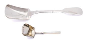 A Victorian Irish silver Fiddle pattern long handled caddy spoon, maker Christopher Cummins Jnr,