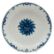 A First Period Worcester blue and white saucer dish: painted in 'The Chrysanthemum' pattern of a