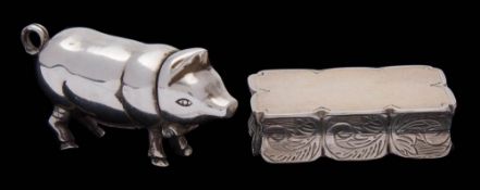 An Elizabeth II silver snuff box, maker S J Rose & Son, Birmingham,