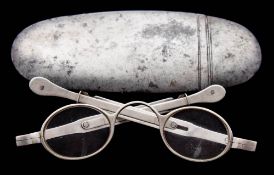 A pair of William IV silver spectacles, maker Thomas Millington, Birmingham,