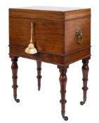 An early 19th Century mahogany rectangular cellarette:,