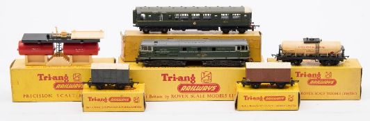 Tri-ang TT, a BR green Diesel Power Car No D5501:, together with a BR green 2nd Coach,