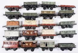 Hornby O gauge, a group of twenty goods wagons: ,