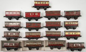 Hornby O gauge, a group of seventeen LM passenger coaches:,