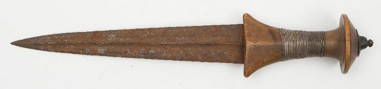 A Sudanese dagger:,