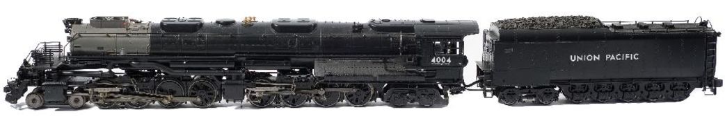 Railking (MTH) One Gauge Union Pacific 4-8-8-4 'Big Boy' locomotive and tender:,