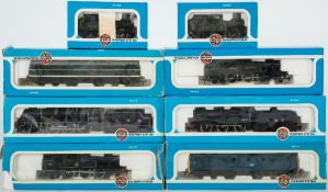 Airfix Railway System OO/HO gauge, a boxed group of eight locomotives:,