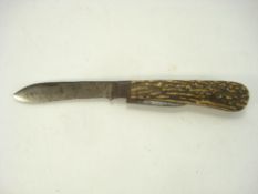 A late 19th /early 20th century folding pocket knife by Earle:,