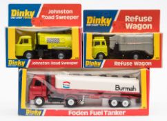 Dinky, a boxed group of three commercial vehicles:, 950 'Burmah' Foden Fuel Tanker,