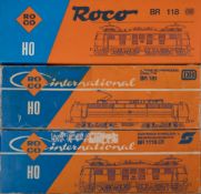 Roco OO/HO gauge, a boxed group of three overhead electric locomotives:, BR181, Br1118.