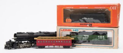 Rivarossi HO gauge American 4-8-8-4 Union Pacific black 'Big Boy' locomotive and tender:,
