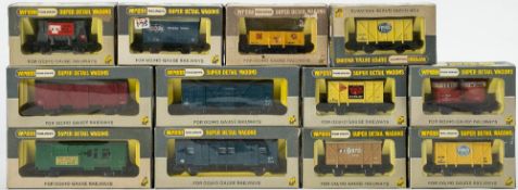 Wrenn OO/HO gauge, a boxed group of twelve goods wagons:, including W5055 Fruit Van,