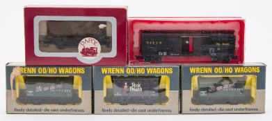 Wrenn and other OO/HO gauge, a group of various goods wagons:,