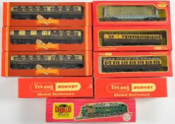 Tri-ang and Hornby OO/HO gauge, a group of rolling stock:,