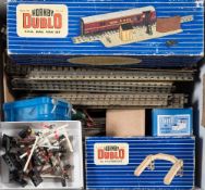 Hornby Dublo OO/HO 3 rail TPO Mail Van Set:, boxed , together with D1 signal Cabin,