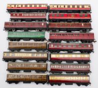 Hornby, Dublo and other OO/HO gauge,