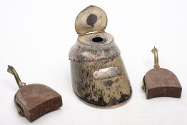 A silver plate mounted horse hoof inkwell by Rowland Ward, London:, with plaque inscribed 'Chips',