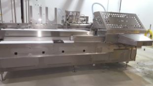 Diamond Egg Unloader, (2007) (#628584) (Located Minnesota, USA)