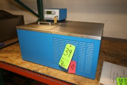 Cole Palmer S/S Water Bath, M/N 12111-11, S/N G31377, 120 Volts ***Located in MDG Auction