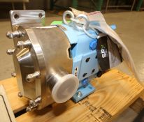 New SPX Positive Displacement Pump Head, Model 054 UL, SN 1000003316885, with 12