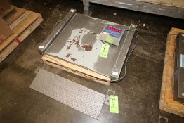 AND S/S Floor Scale with Ramp, M/N AD-5000, with Aprox. 30