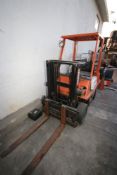 Toyota Low Profile Mast Sit-Down Propane Forklift, Mast Dims.: Aprox. 53