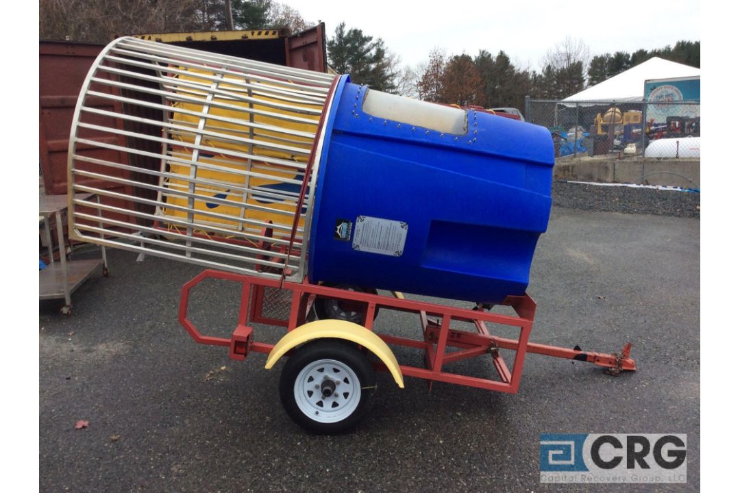 Hi-Striker dunk tank, single axle tag-a-long