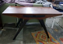 Rosewood effect single drawer desk by G&G, 130cm wide