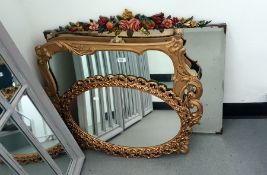 Four decorative wall mirrors, various (4)