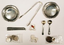 Silver cheroot holder case, two silver salt spoons, two continental white metal miniature pin trays,