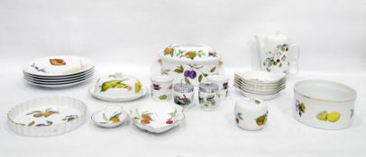 Assorted Royal Worcester 'Evesham' pattern part dinner wares to include tureen, plates, flan dish,