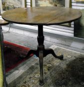 19th century circular oak tilt-top pedestal tripod
