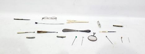 Georgian folding fruit knife with silver blade and mother-of-pearl handle, another later smaller