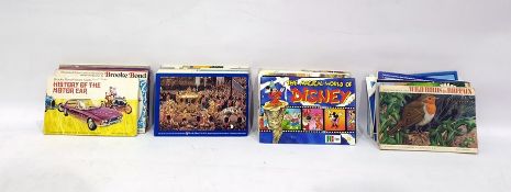 Quantity of Brooke Bond tea cards