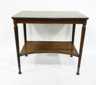 Mahogany and satinwood strung side table with reeded front legs, shaped undertier, 91.5cm