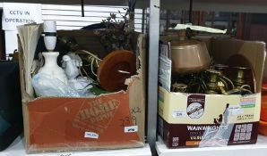 Assorted brass and copperware including candlesticks, saucepan, jelly mould, table lamp, assorted