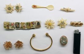 Assorted costume jewellery including a pair of earrings apparently made with a hardstone impressed