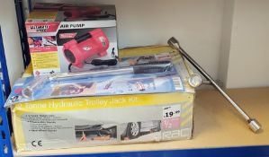 RAC two-tonne hydraulic jack set with air pump and two wheel nut braces