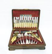 EPNS 'Hanover' pattern table flatware service and cream-handled knives in polished wood canteen