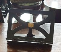 Bershaw folding bookstand