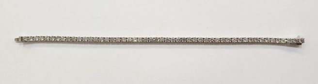 18ct white gold and diamond tennis bracelet, the round brilliant-cut diamonds 6.34ct total approx